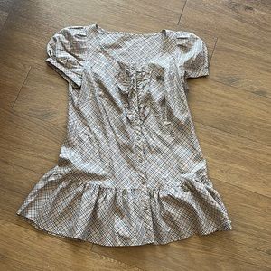 (Almost brand new) Burberry short sleeves ruffle shirt